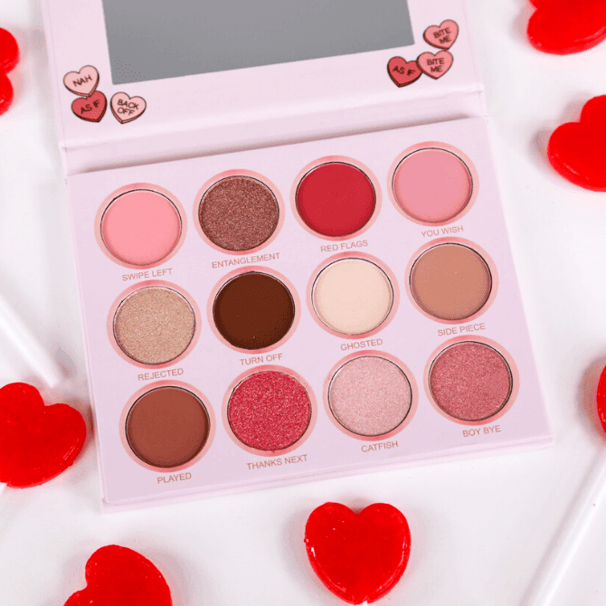 Swipe Left Eyeshadow Palette - BarberSets