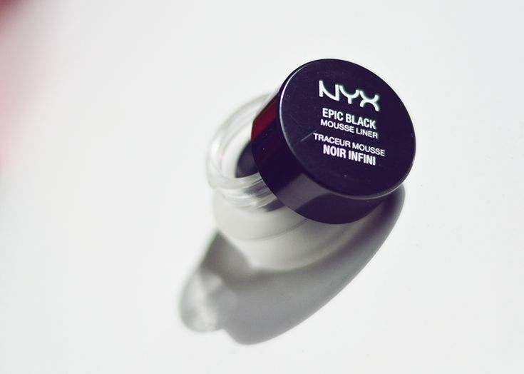 NYX Epic Black Mousse Liner