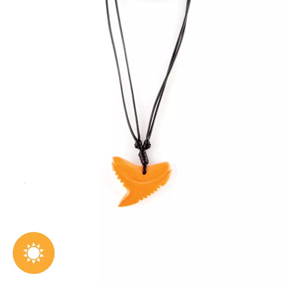 Color-Changing Necklace - Shark Tooth - White to Orange by DeSol for Women - 1 Pc Necklace