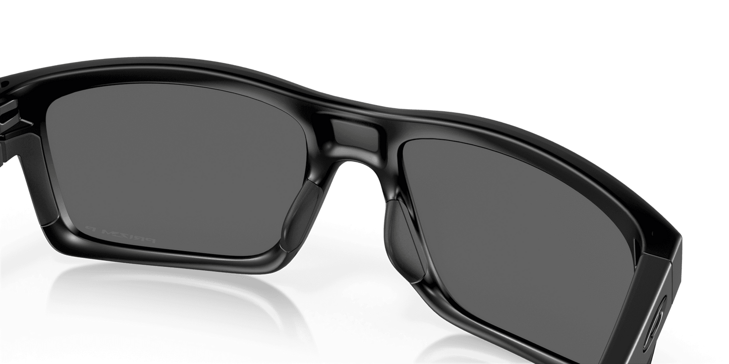Oakley Mainlink OO9264-02 - Polished Black-Black Iridium by Oakley for Men - 57-17-138 mm Sunglasses
