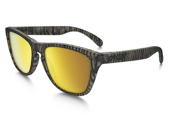 Oakley Frogskins OO9245-24 - Mtte Sepia-Iridium by Oakley for Men - 54-17-138 mm Sunglasses