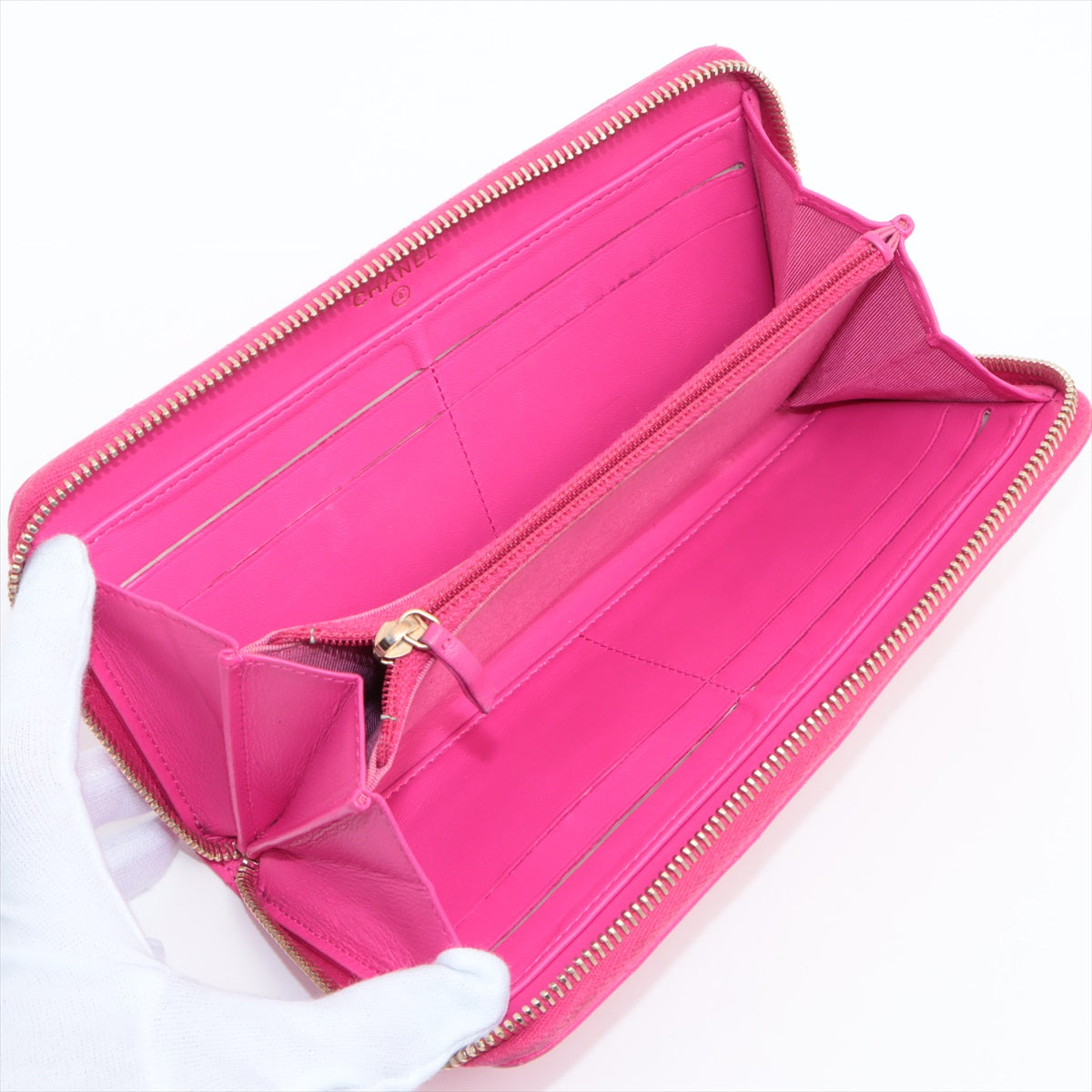 Chanel Matelasse Lambskin Zippy Long  Wallet Pink