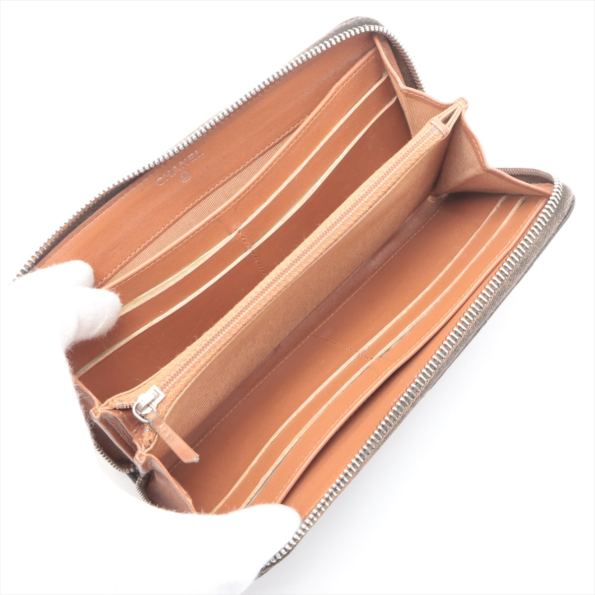 Chanel Matelasse Caviar Skin Zippy Wallet Black