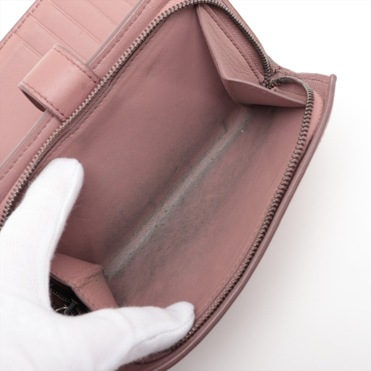 Bottega Veneta Intrecciato Leather Bi fold Medium Wallet