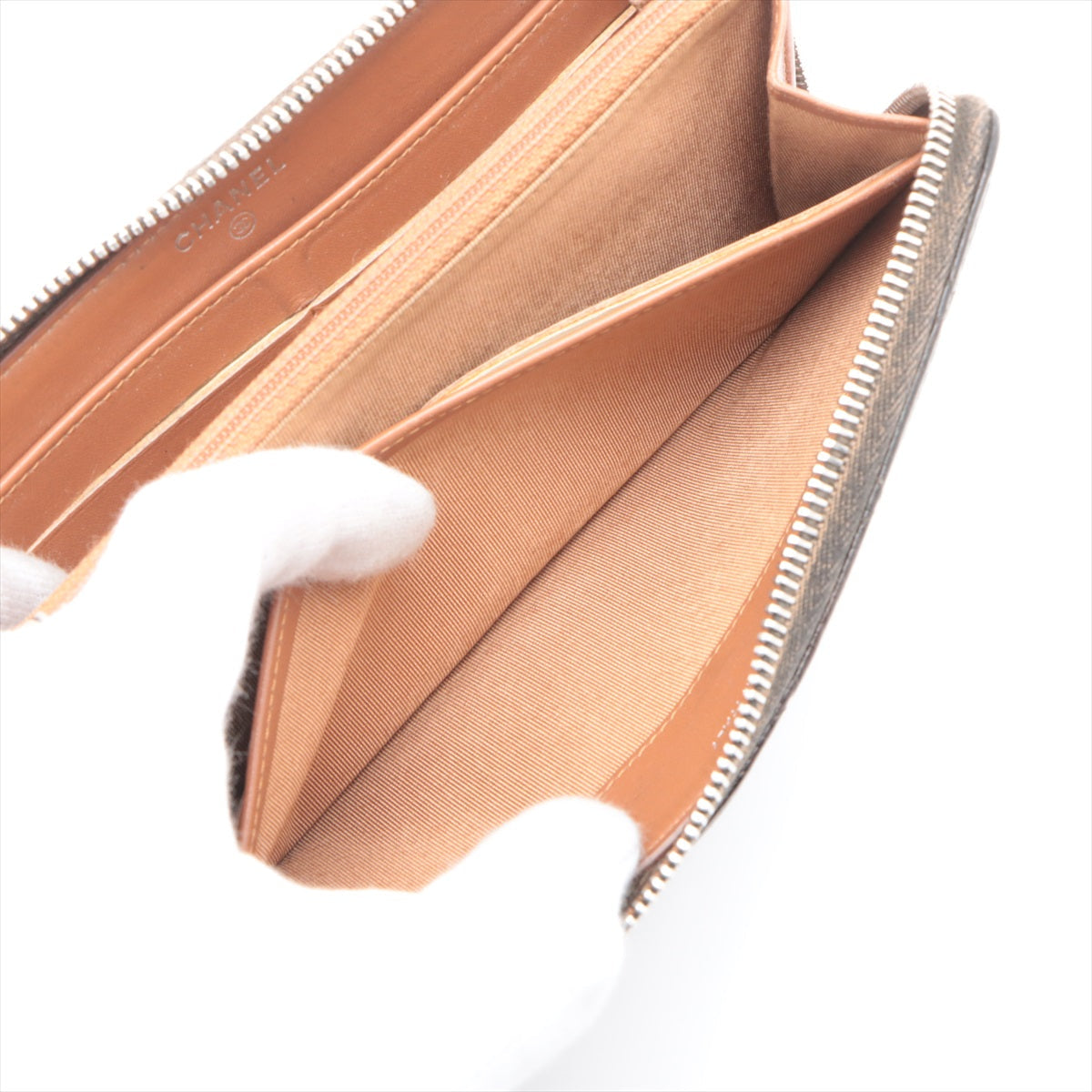 Chanel Matelasse Caviar Skin Zippy Wallet Black