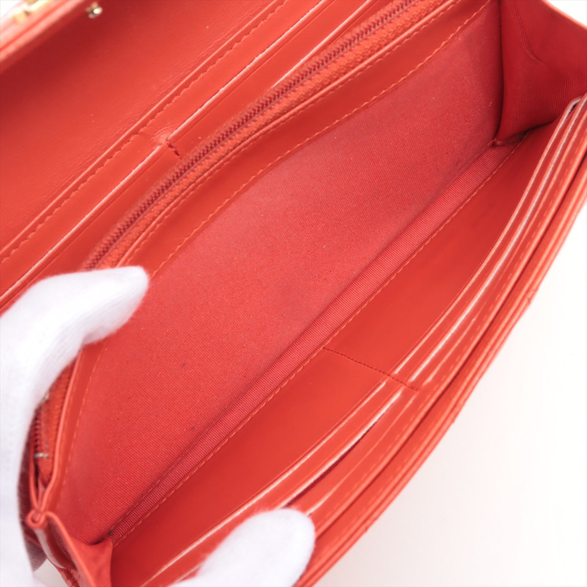 Chanel Boy Matelasse Lambskin Long Wallet Red