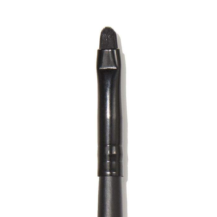 e.l.f. Studio Small Smudge Brush - Small Smudge