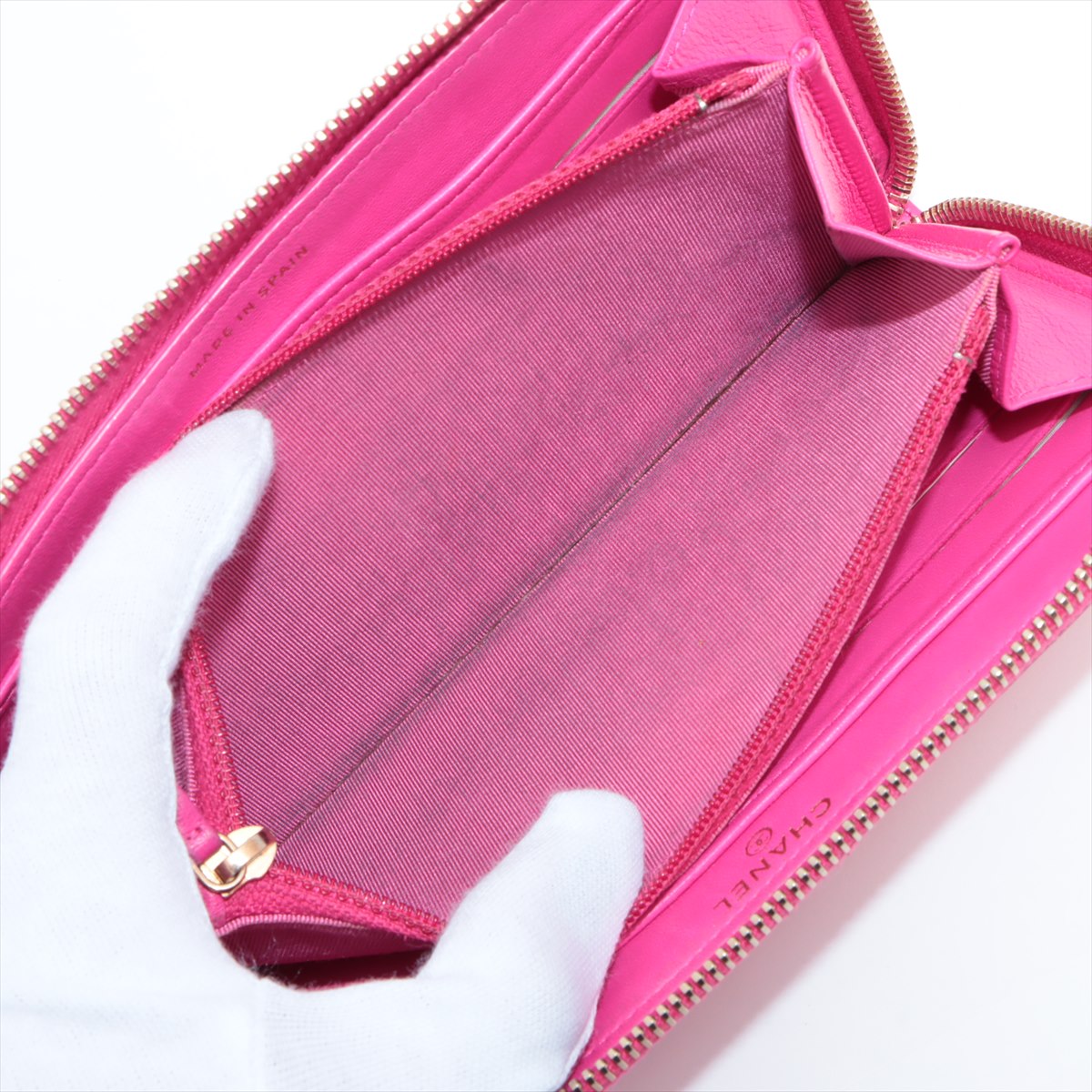 Chanel Matelasse Lambskin Zippy Long  Wallet Pink