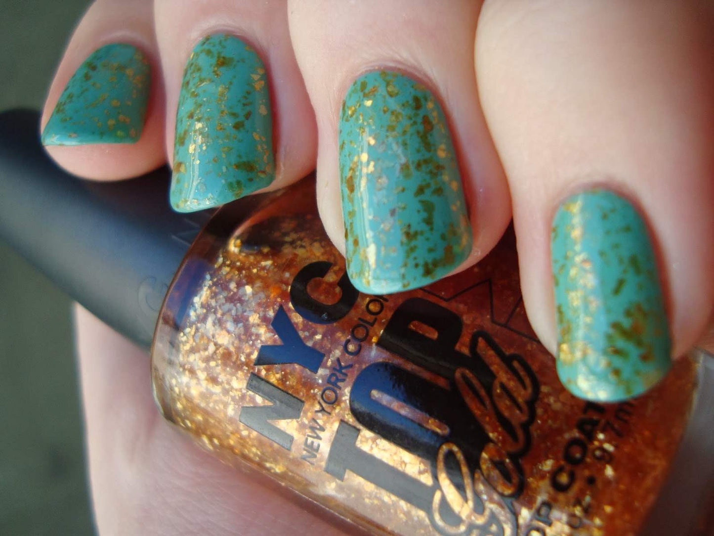 NYC Top Of The Gold Top Coat