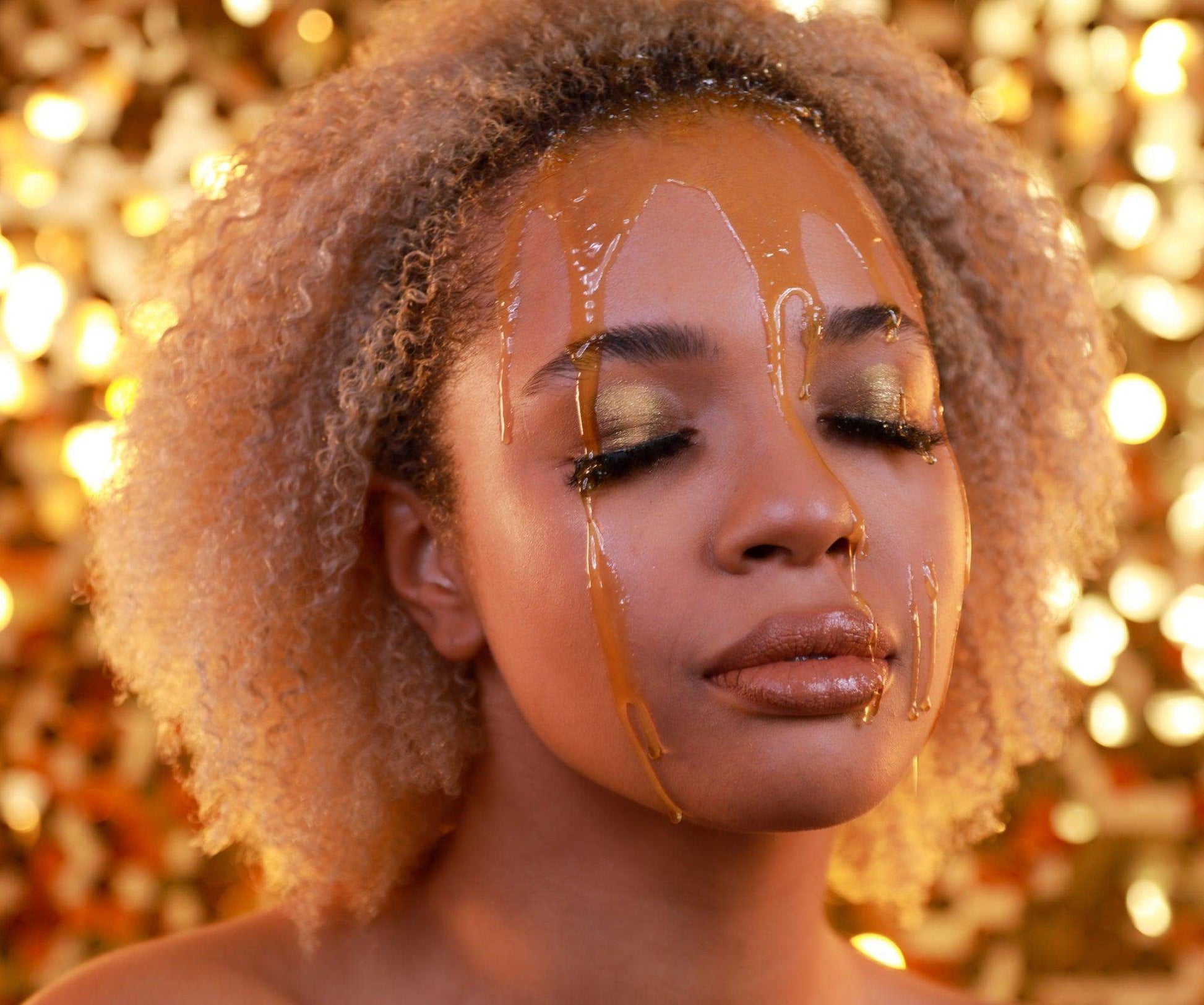 Queen Bee Eyeshadow Palette - BarberSets