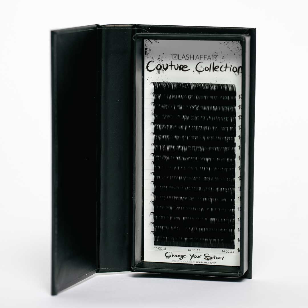 Couture Mega Volume Lash Extensions